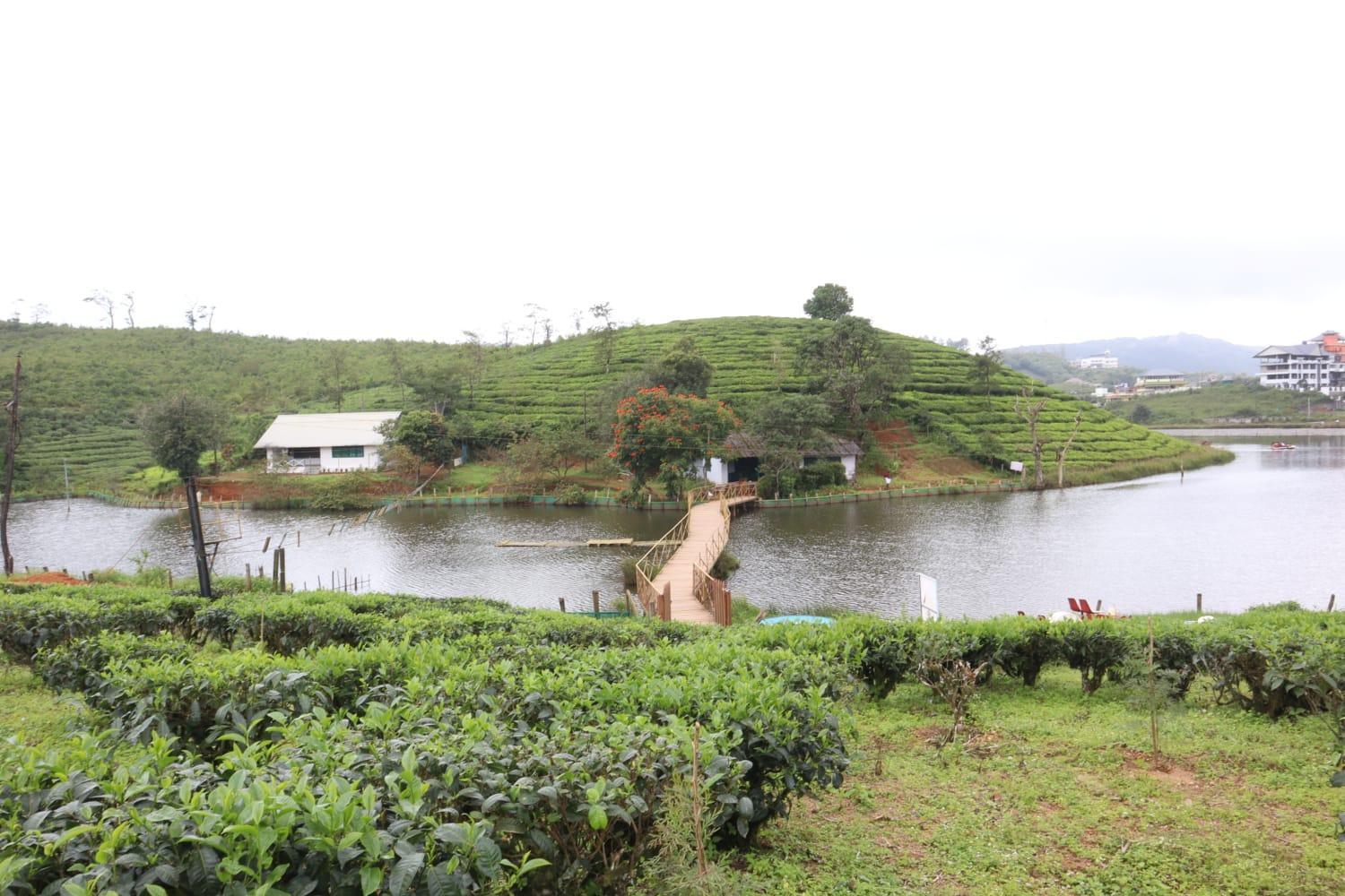 Vagamon Lake Palace Hostel Exterior photo