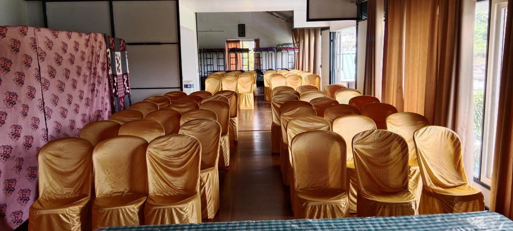 Vagamon Lake Palace Hostel Exterior photo